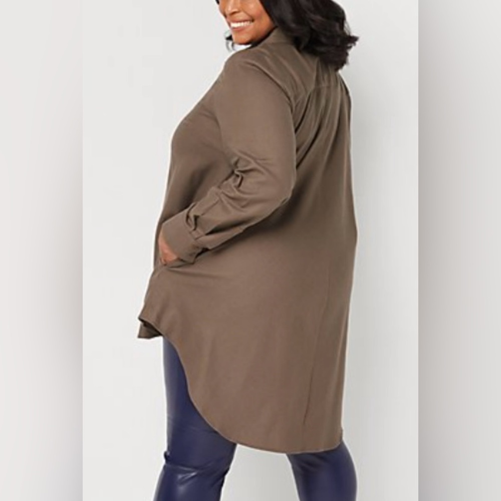 Lisa Rinner high low button down shirt - Picture 2 of 10